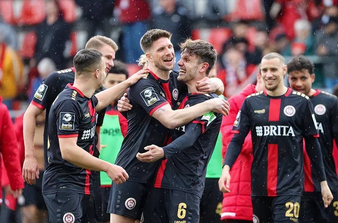 柏林赫塔球员表现出色,期待更进一步提升的简单介绍 柏林赫塔球员表现出色,期待更进一步提升的简单介绍