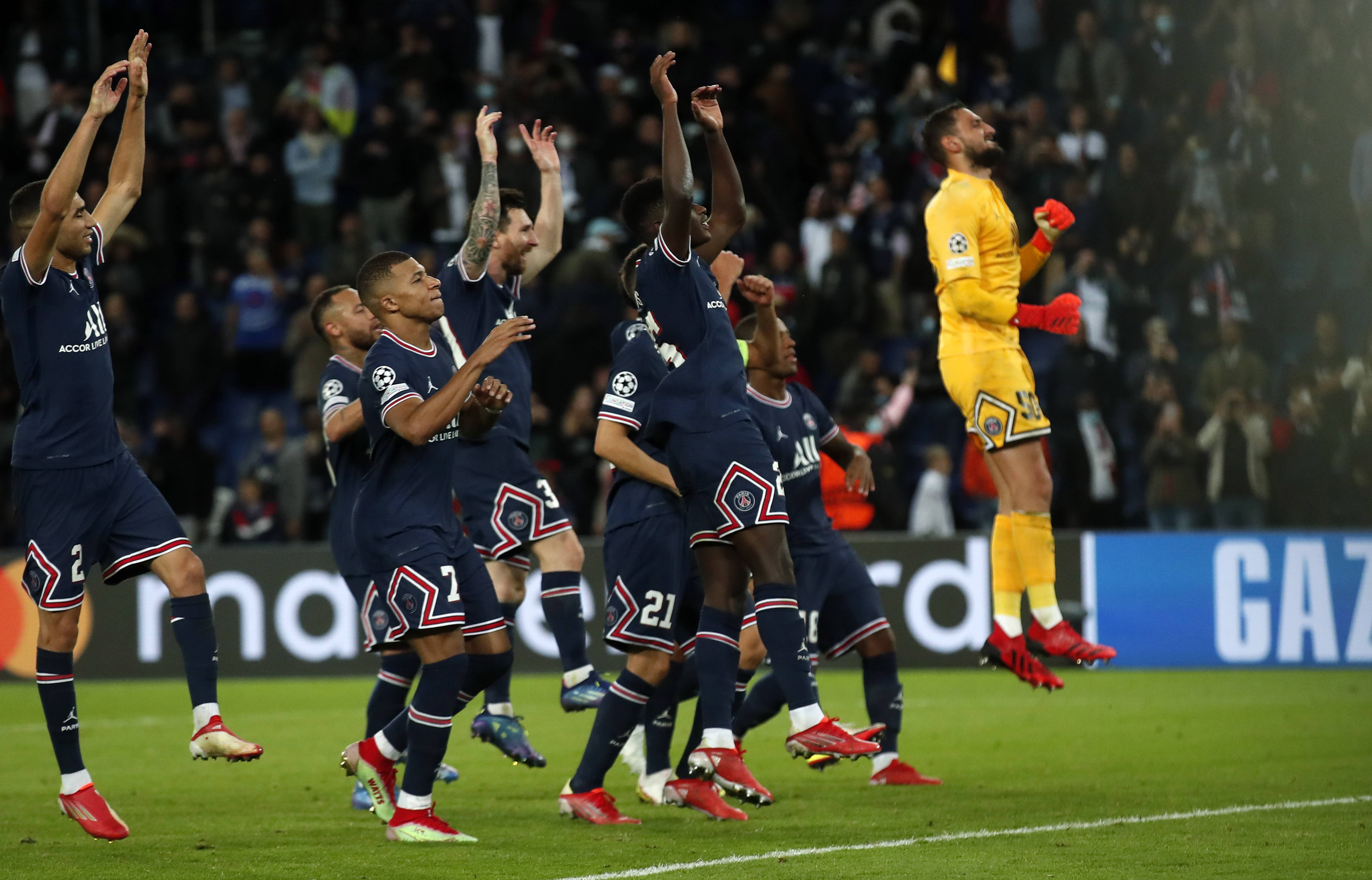 巴黎队员表现抢眼,帮助球队取得胜利的简单介绍 巴黎队员表现抢眼,帮助球队取得胜利的简单介绍