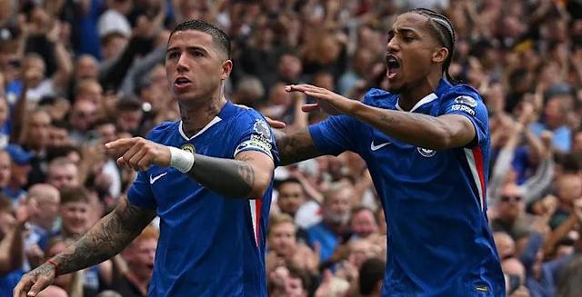 切尔西大捷,双杀对手领跑! 切尔西大捷,双杀对手领跑!