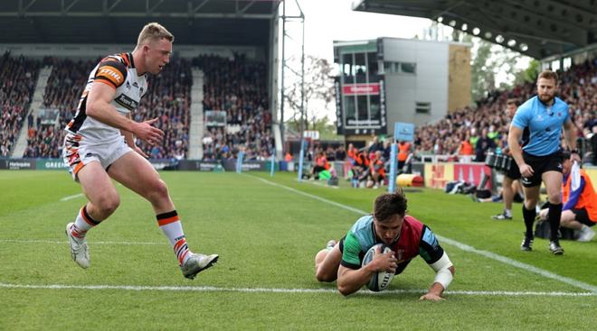 斐济队在欧洲预选赛中取得突破的简单介绍