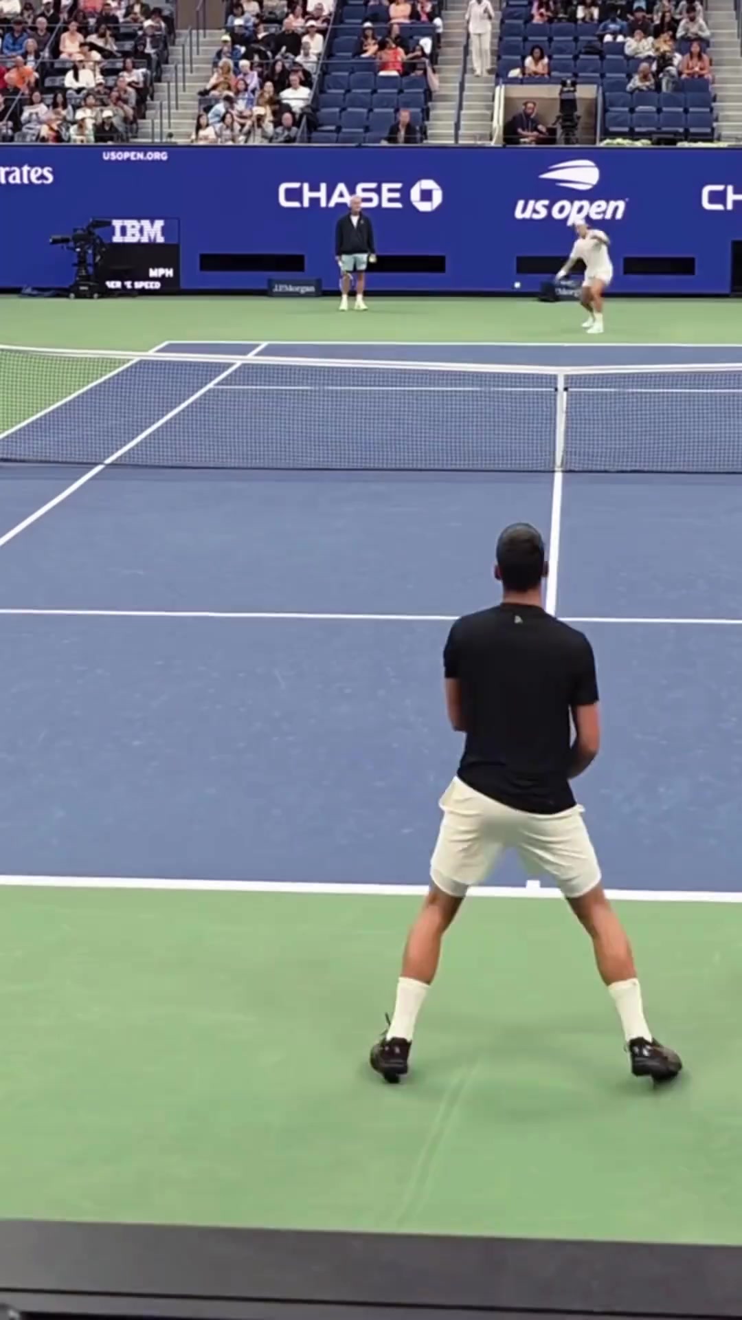 欧洲网球队碾压意大利网球队，德约科维奇打破历史纪录的简单介绍