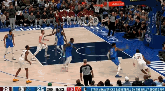 包含新疆队碾压独行侠，米切尔高光表现的词条