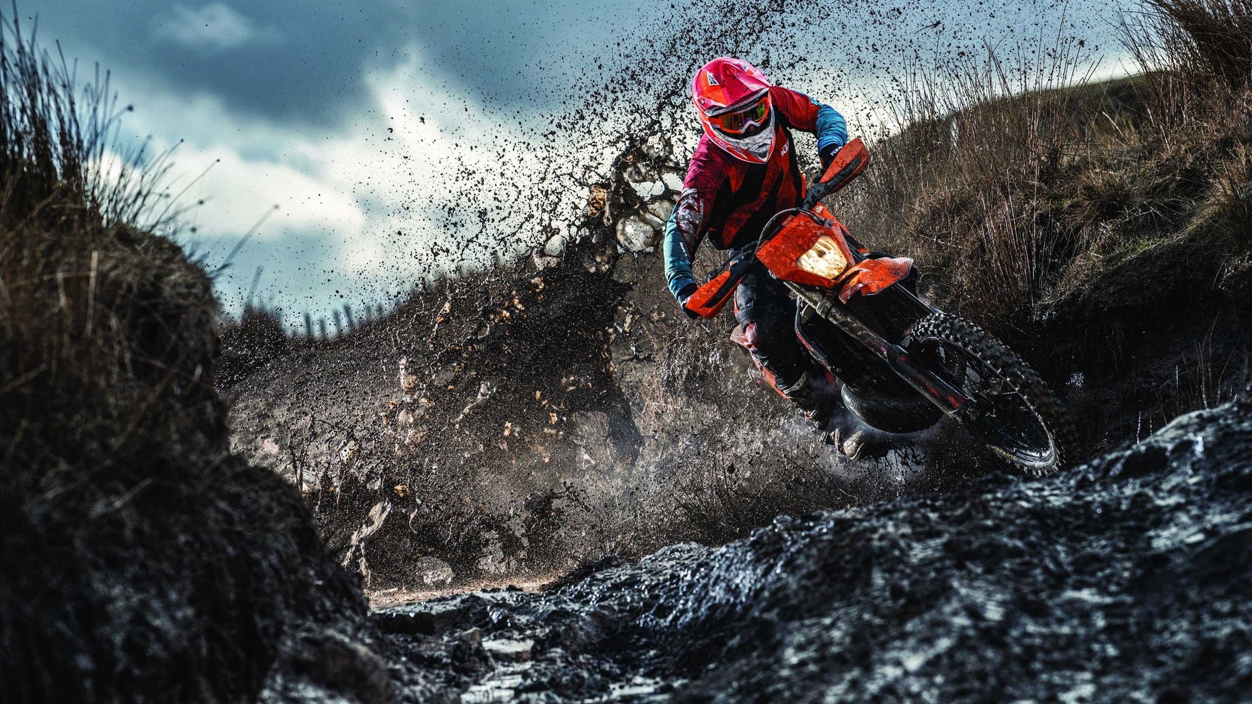 莱万一锤定音，尼日利亚力克雷恩书写历史新章