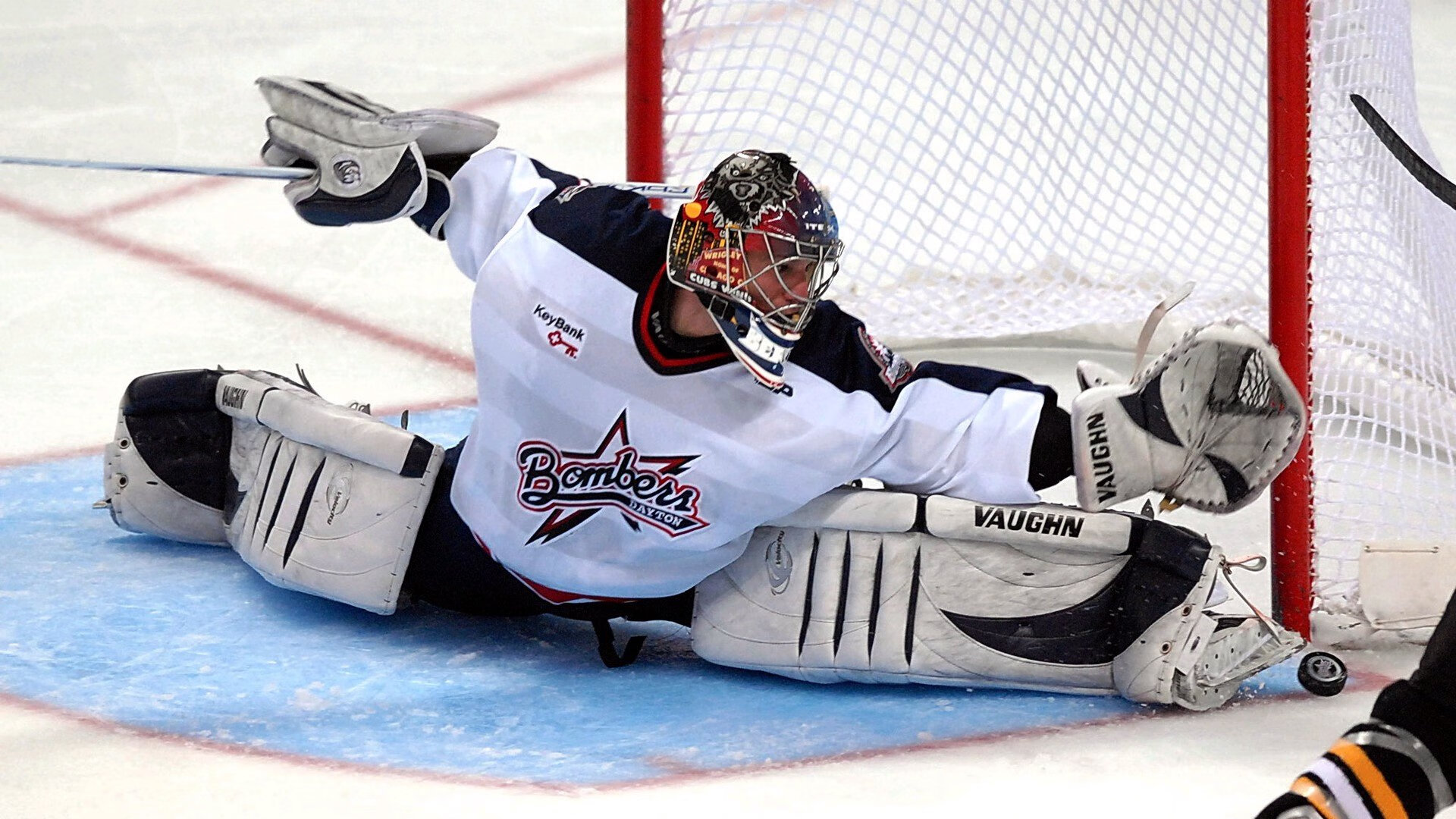 锡安统治攻防两端，广厦式防守体系成功锁死猛龙进攻